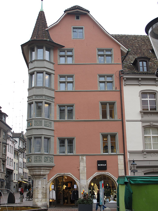 Fronwagplatz, Schaffhausen - Restaurieren, Denkmalpflege – Stäheli Steinbildhauer