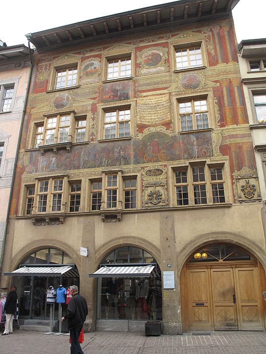 Grosser Käfig, Schaffhausen – Restaurieren, Denkmalpflege – Stäheli Steinbildhauer